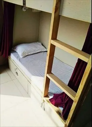 Executive Ortak Ranzalı Oda, Karma Ranzalı Oda, Sigara İçilmez, Balkon
