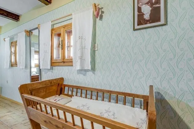 Family Dağ Evi, Birden Çok Yatak, Bahçeli (Homestead Bahor With Whirlpool)