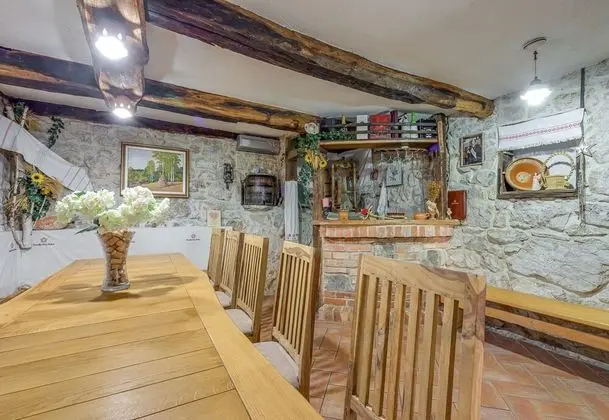 Family Dağ Evi, Birden Çok Yatak, Bahçeli (Homestead Bahor With Whirlpool)