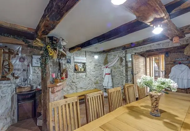 Family Dağ Evi, Birden Çok Yatak, Bahçeli (Homestead Bahor With Whirlpool)