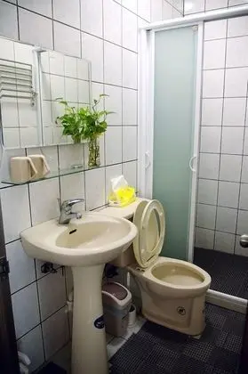 Basic Tek Büyük Yataklı Oda, Ortak Banyo