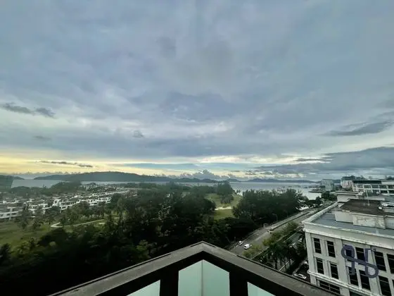 Family Çatı Katı Süiti (Penthouse)