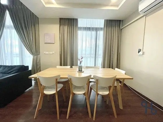 Family Çatı Katı Süiti (Penthouse)