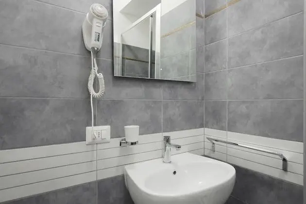 Üç Kişilik Oda, Özel Banyo