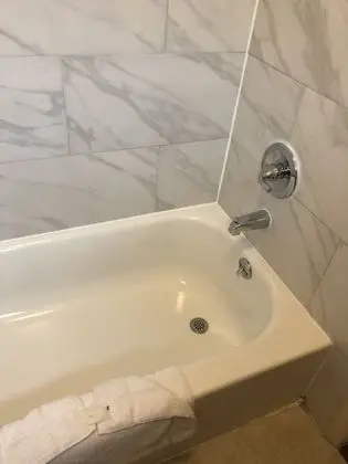 Oda, 2 Çift Kişilik Yatak, Sigara İçilmez
