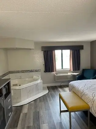 Süit, 1 En Büyük (King) Boy Yatak, Sigara İçilmez