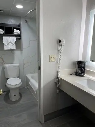 Süit, 1 En Büyük (King) Boy Yatak, Sigara İçilmez