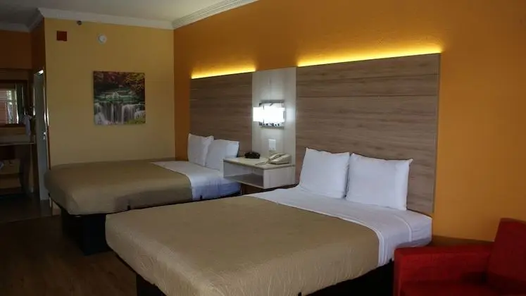 Oda, 2 Büyük (Queen) Boy Yatak, Sigara İçilmez