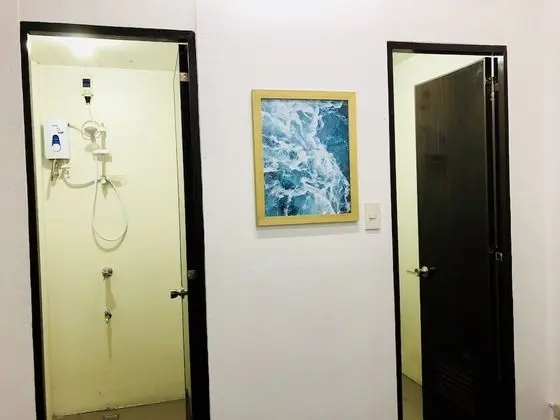 Economy Dört Kişilik Oda, Ortak Banyo