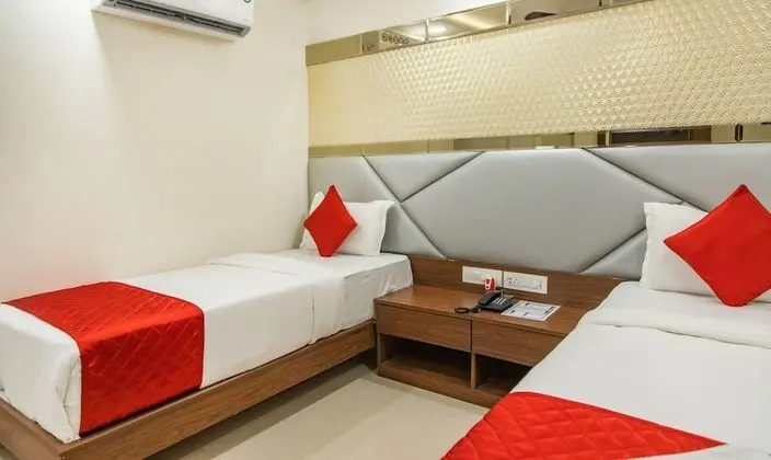 Deluxe Üç Kişilik Oda