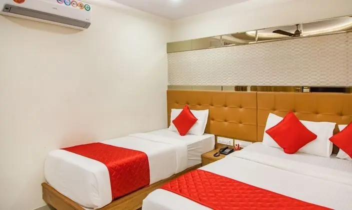 Deluxe Üç Kişilik Oda