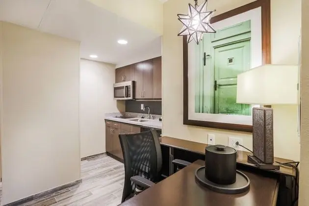 The Charleston Suite