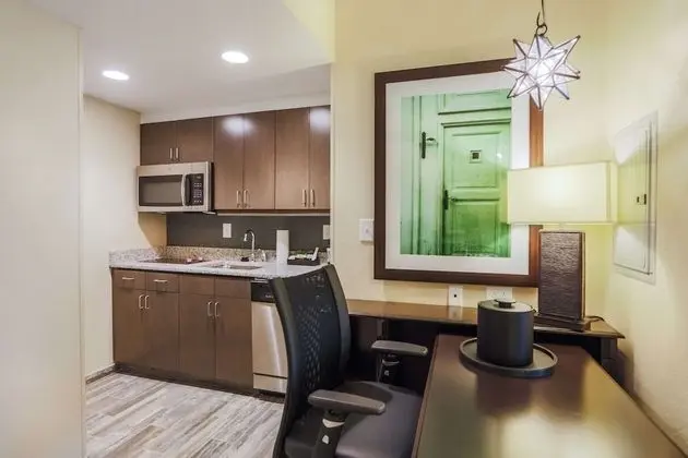 The Charleston Suite