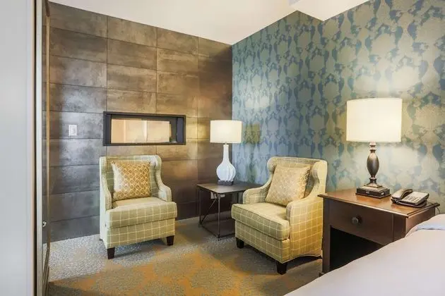 The Charleston Suite