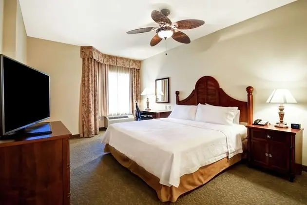 1 Bedroom Suite, King Bed with Sofa Bed, Non Smoking