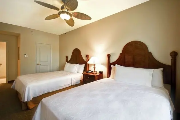 Suite, 2 Queen Beds, Accessible (Tub), Non Smoking
