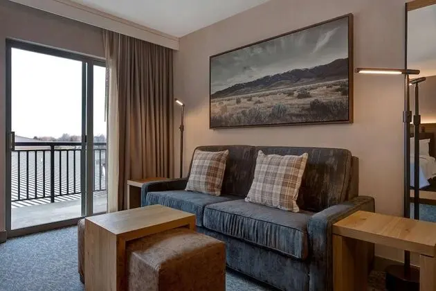 Stüdyo Süit, 1 En Büyük (King) Boy Yatak, Sigara İçilmez, Balkon