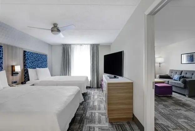 Süit, 1 Yatak Odası, Sigara İçilmez, Şömine (2 Queen Beds)