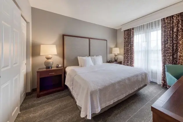 Süit, 2 Yatak Odası, Sigara İçilmez, 2 Banyolu (1 King or 2 Queen Beds)
