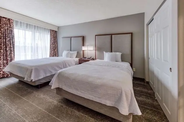 Süit, 2 Yatak Odası, Sigara İçilmez, 2 Banyolu (1 King or 2 Queen Beds)