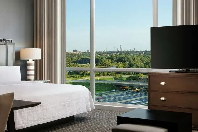 Suite, 2 Queen Beds, Accessible, City View (Hearing)