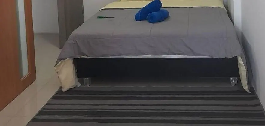 Basic Tek Büyük Yataklı Oda