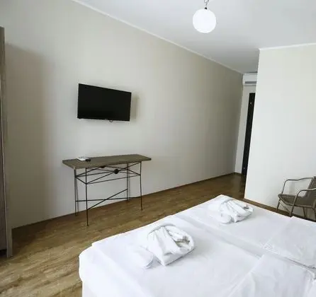 Standard Tek Büyük veya İki Ayrı Yataklı Oda