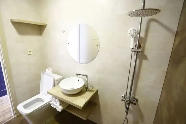 Standard Tek Büyük veya İki Ayrı Yataklı Oda