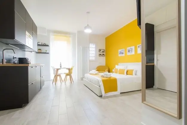 Premium Apart Daire (Yellow)