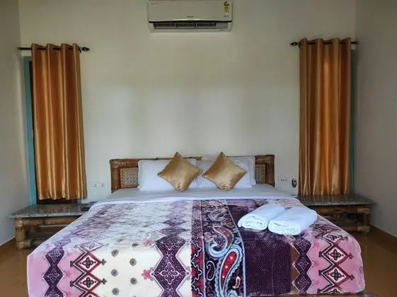 Deluxe Kır Evi