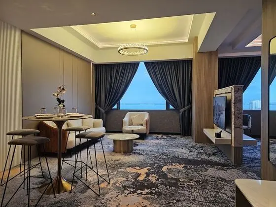 Sky Suite - Super King