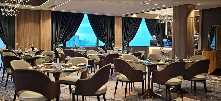 Sky Suite - Super King