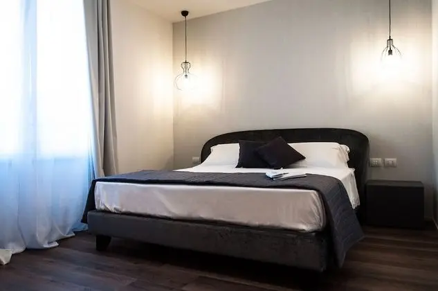 Süit, 1 En Büyük (King) Boy Yatak ve Çekyat, Sigara İçilmez, Şehir Manzaralı