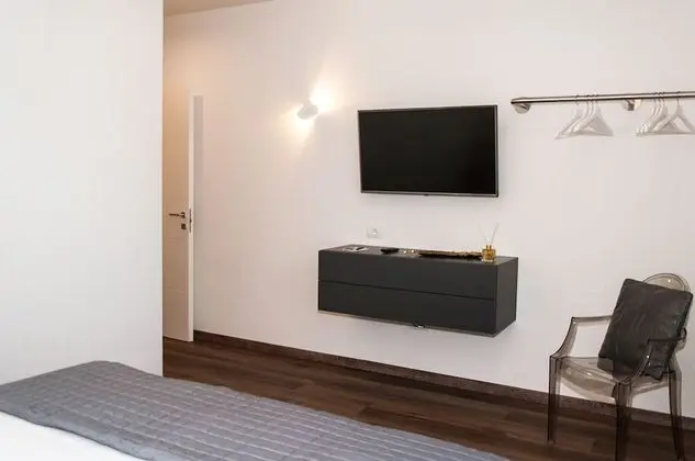 Süit, 1 En Büyük (King) Boy Yatak ve Çekyat, Sigara İçilmez, Şehir Manzaralı