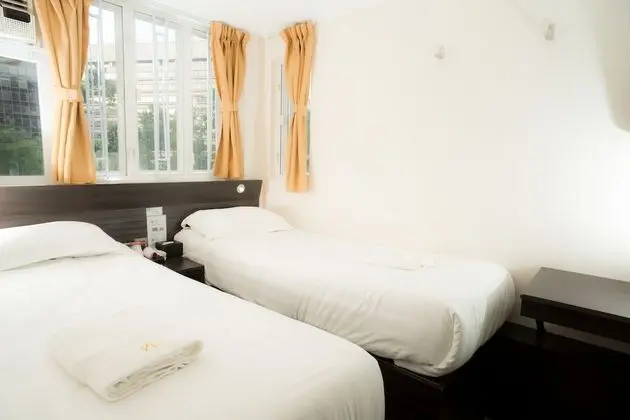 Standard Twin Room