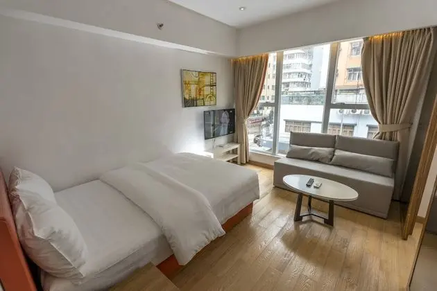 Deluxe Üç Kişilik Oda