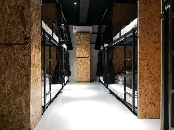 Ortak Ranzalı Oda (Single Bed in 14-Bed Mixed)