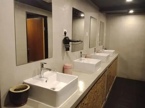 Ortak Ranzalı Oda (Single Bed in 4-Bed Mixed)