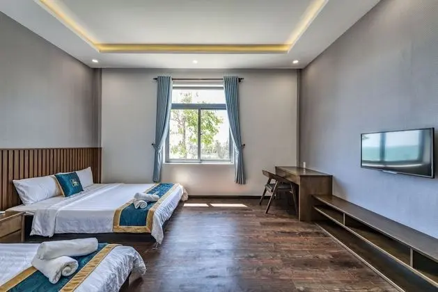 Deluxe Dört Kişilik Oda, Bahçe Manzaralı