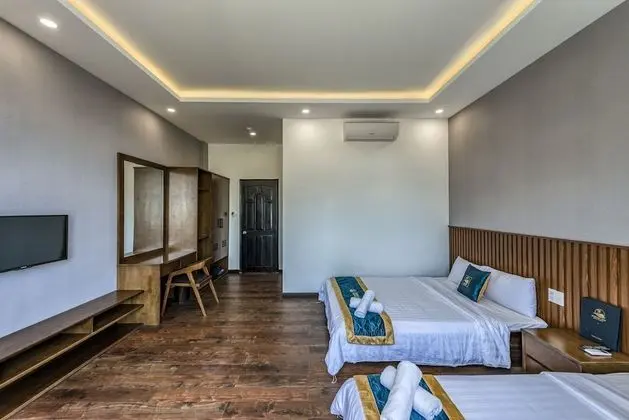 Deluxe Dört Kişilik Oda, Bahçe Manzaralı