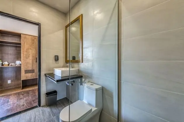 Deluxe Dört Kişilik Oda, Bahçe Manzaralı
