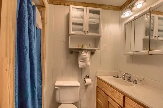Ev