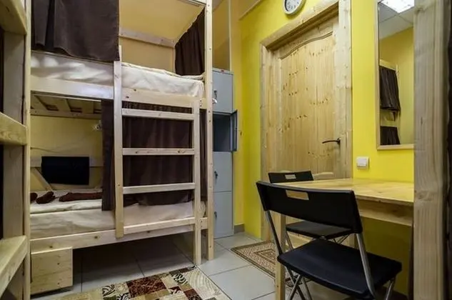 Basic Ortak Ranzalı Oda, Sadece erkekler için