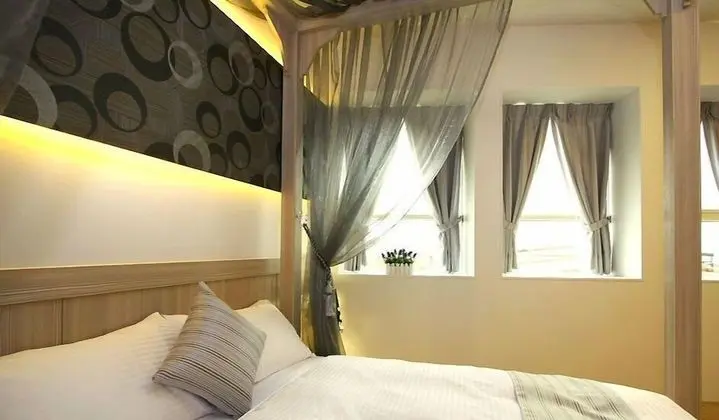 Romantic Tek Büyük Yataklı Oda, 1 Çift Kişilik Yatak