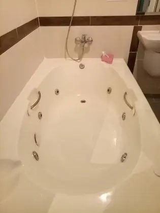 VIP Room with Jacuzzi