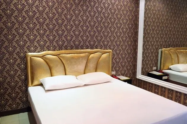 VIP Room with Jacuzzi