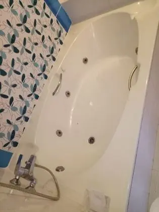 VIP Room with Jacuzzi