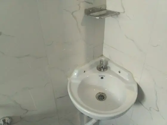 Standard Oda (Non AC)