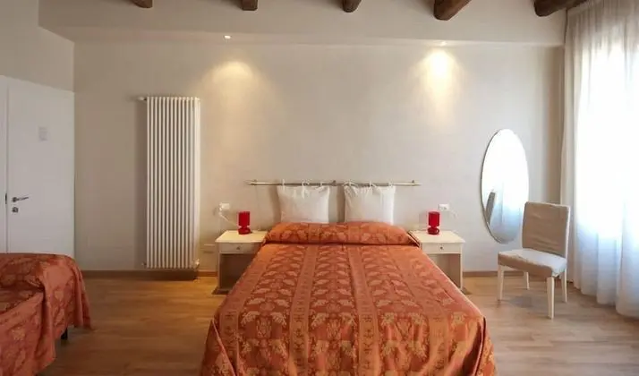 Tek Büyük Yataklı Oda