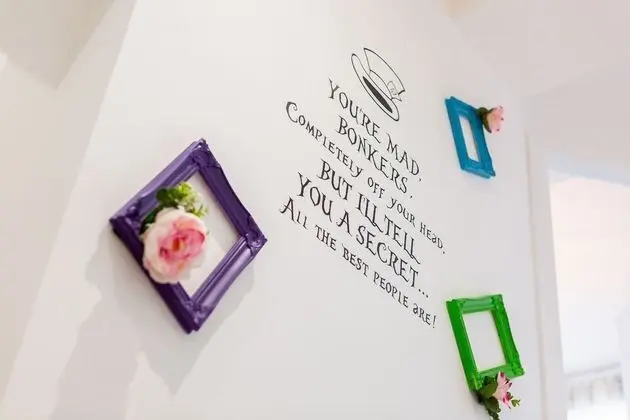 Apart Daire, Özel Banyo (Mad Hatter's Tea Room)